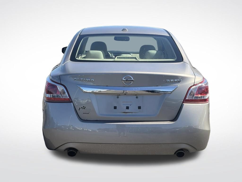 Used 2013 Nissan Altima 3.5 SV w/ Navigation Pkg FWD image 8