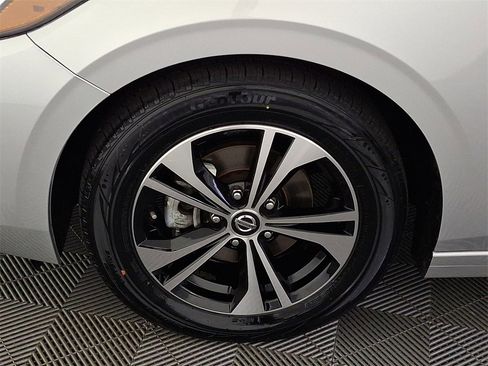 Used 2023 Nissan Sentra SV image 12