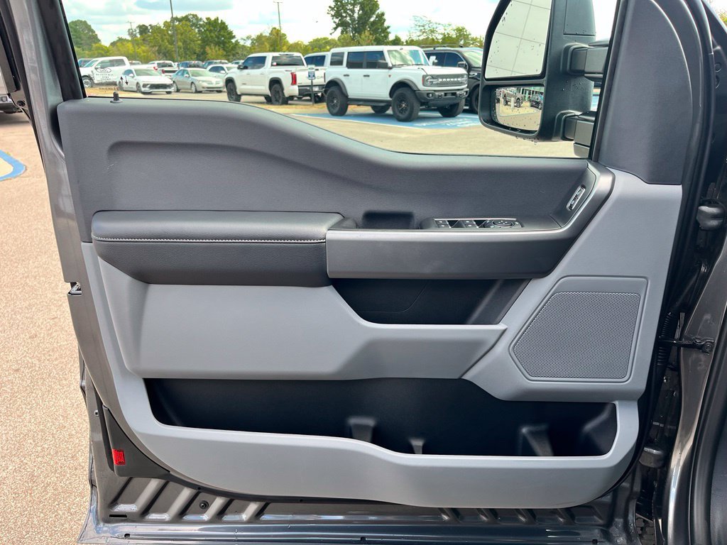 New 2026 Ford F350 XLT AWD/4WD image 18