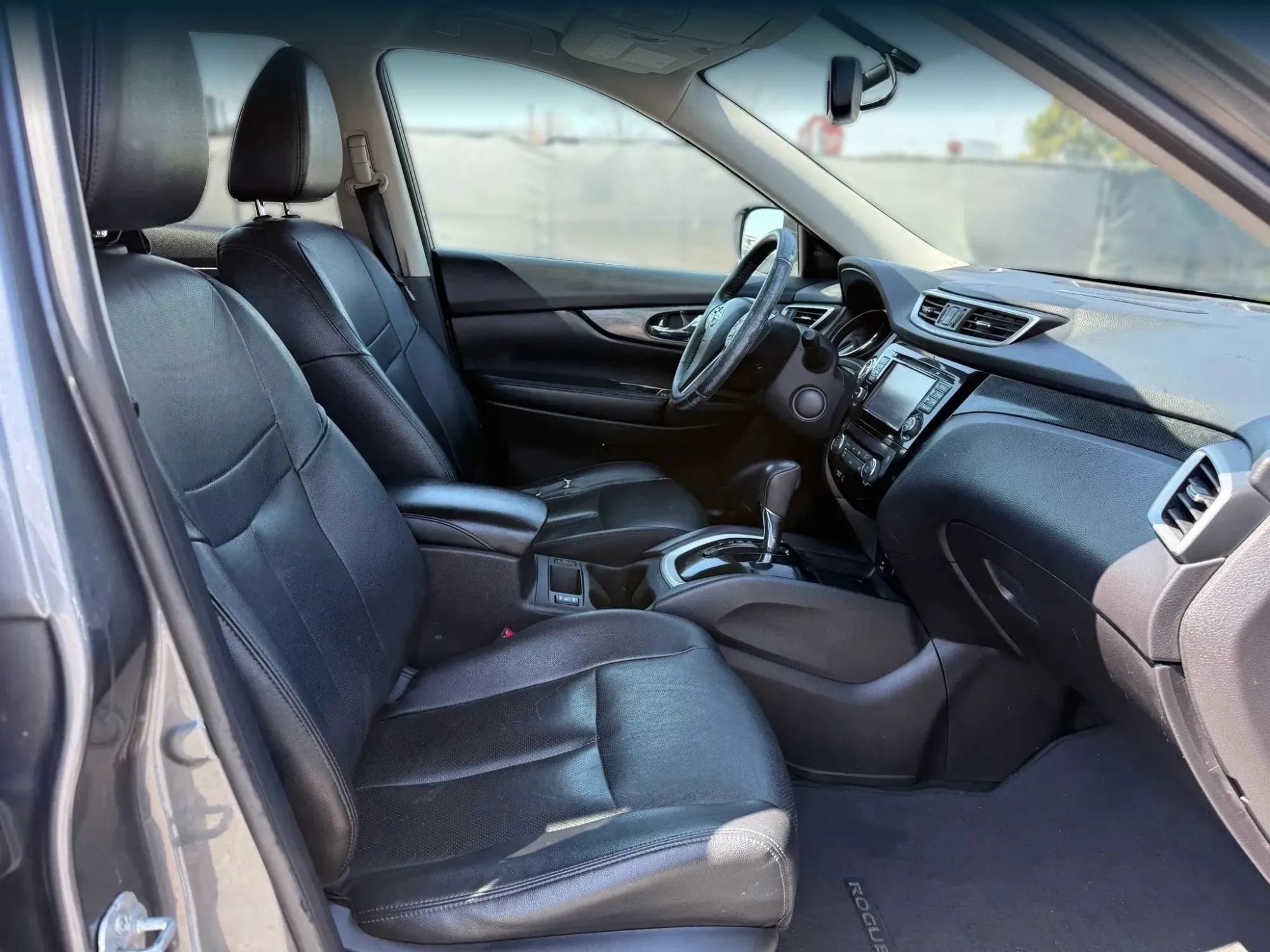 Used 2016 Nissan Rogue SL w/ SL Premium Package AWD/4WD image 18