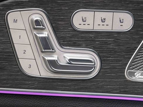 Used 2025 Mercedes-Benz GLE 450e GLE 450e image 22