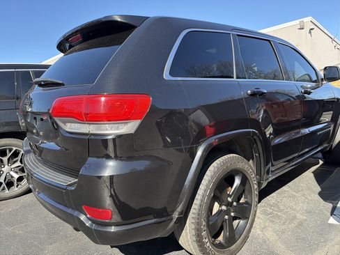 Used 2014 Jeep Grand Cherokee Altitude image 7