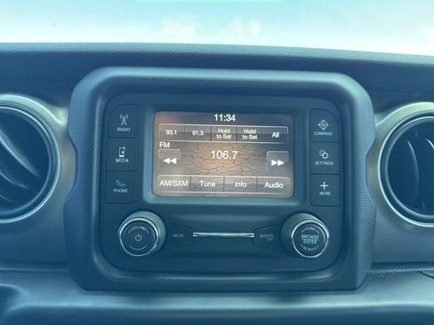 Used 2020 Jeep Gladiator Sport w/ Quick Order Package 24S image 19