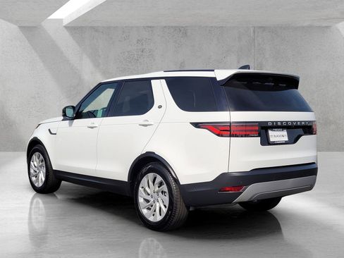 Used 2024 Land Rover Discovery S AWD/4WD image 6