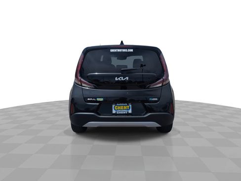 Used 2024 Kia Soul EX image 7