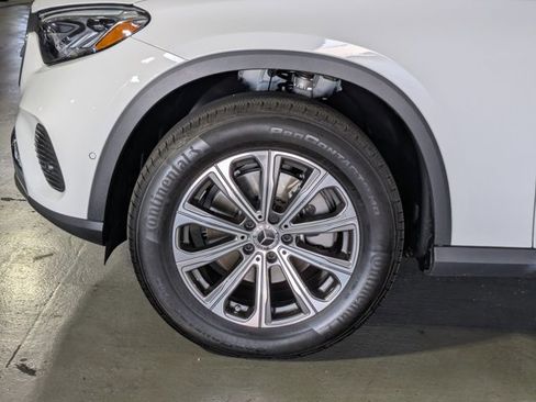 Certified 2024 Mercedes-Benz GLC 300 image 22