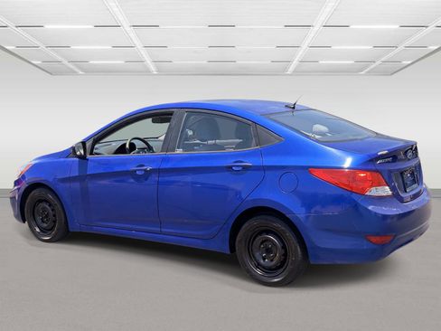 Used 2013 Hyundai Accent GLS FWD image 4