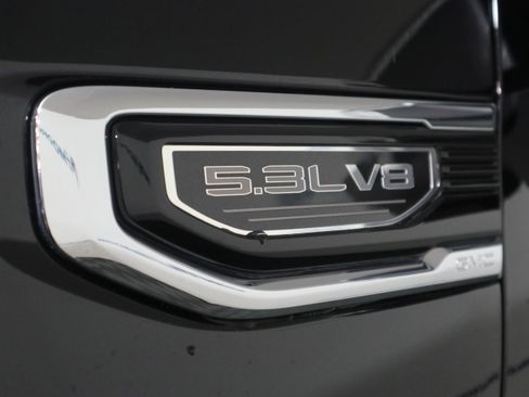 Used 2024 GMC Sierra 1500 SLT w/ SLT Premium Package image 34