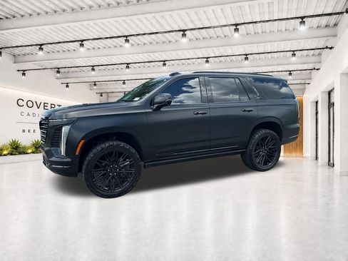 Used 2025 Cadillac Escalade Premium Luxury Platinum w/ LPO, Floor Liner Package AWD/4WD image 5