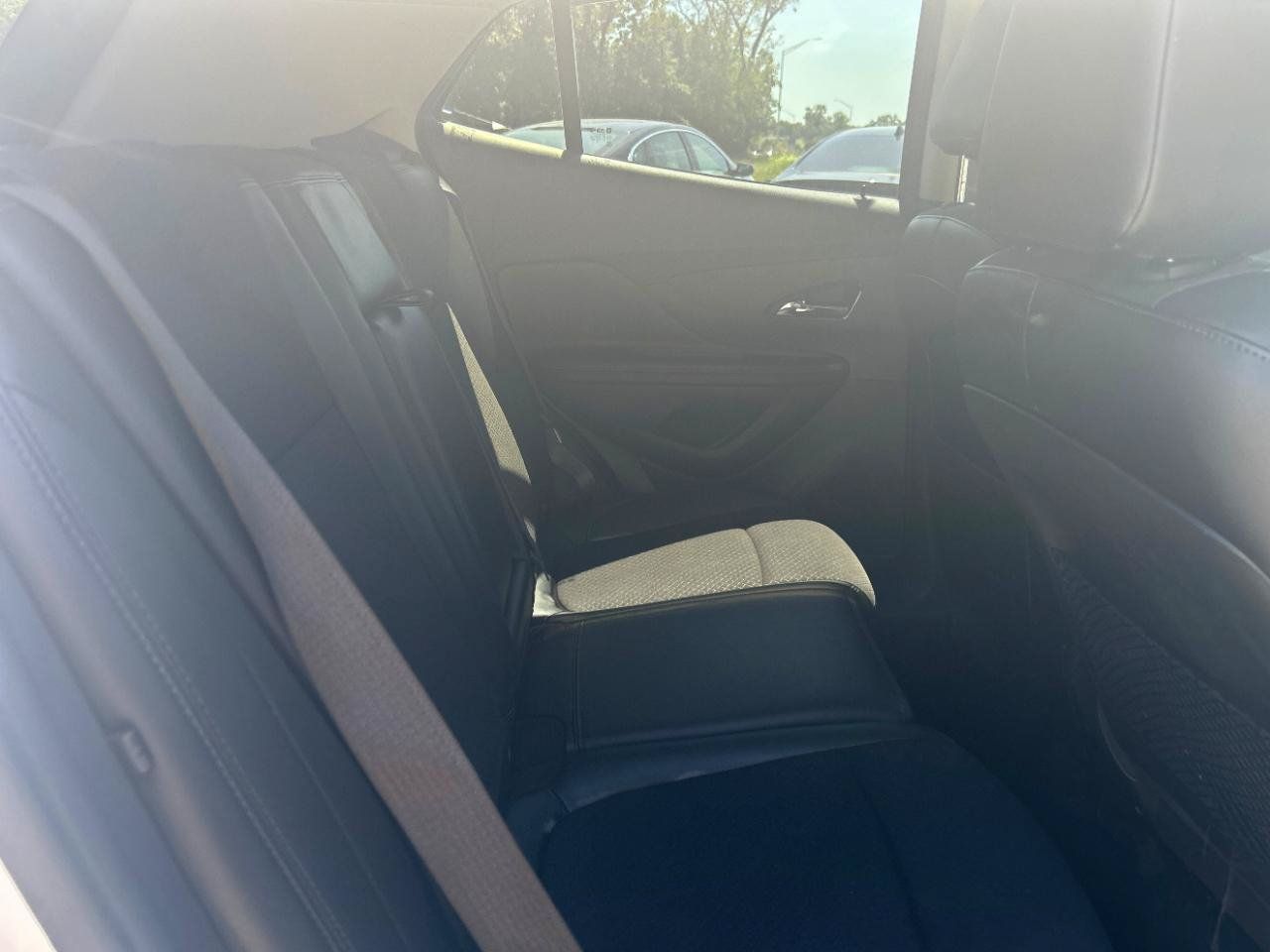 Used 2018 Buick Encore Preferred AWD/4WD image 22