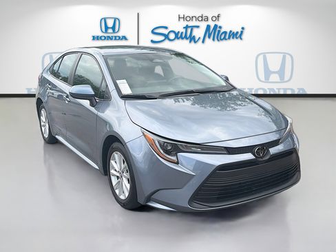 Used 2024 Toyota Corolla LE w/ LE Convenience Package image 1