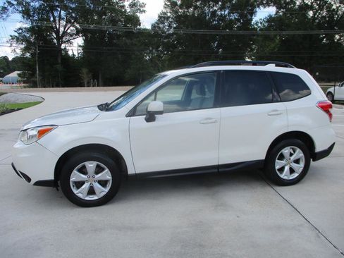 Used 2016 Subaru Forester 2.5i Premium w/ Popular Package #1 AWD/4WD image 31