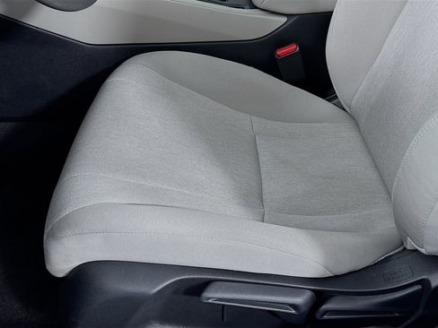 Certified 2024 Honda Accord LX image 18