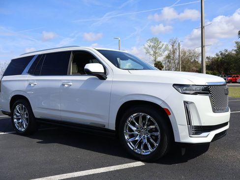 Certified 2023 Cadillac Escalade Premium Luxury Platinum w/ LPO, Radiant Package image 7