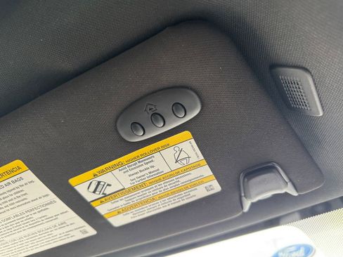 Used 2013 Ford F150 Platinum image 40