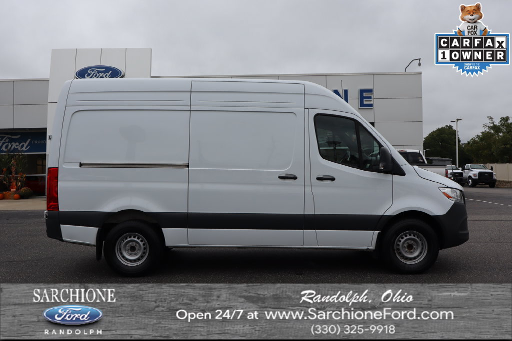 Used 2025 Mercedes-Benz Sprinter 2500 image 1