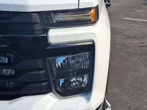 Used 2025 Chevrolet Silverado 3500 W/T w/ WT Convenience Package AWD/4WD image 9