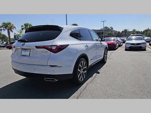 Certified 2023 Acura MDX FWD w/ Technology Package image 26