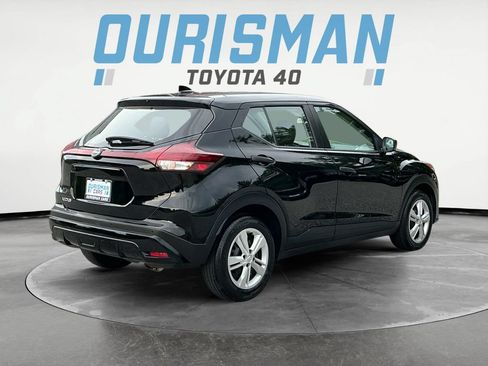 Used 2024 Nissan Kicks S FWD image 7