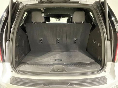 Used 2021 Chevrolet Tahoe LT w/ Luxury Package AWD/4WD image 5