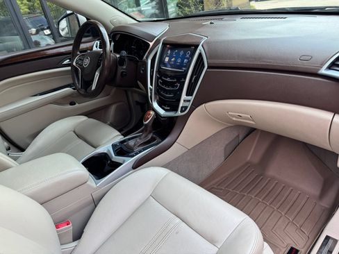 Used 2016 Cadillac SRX Performance w/ Driver Awareness Package FWD image 24