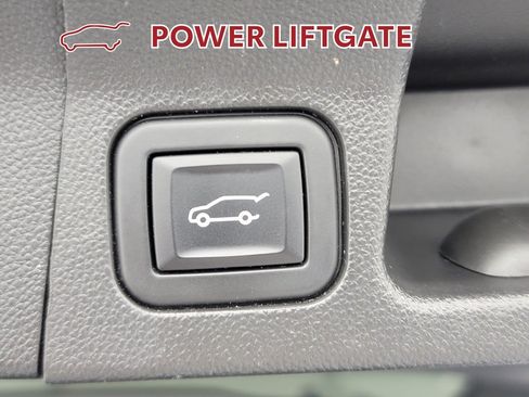 Used 2023 GMC Acadia Denali w/ Denali Ultimate Package AWD/4WD image 34