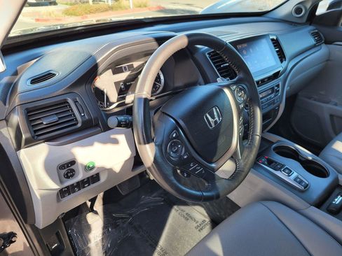 Used 2022 Honda Ridgeline RTL-E image 12