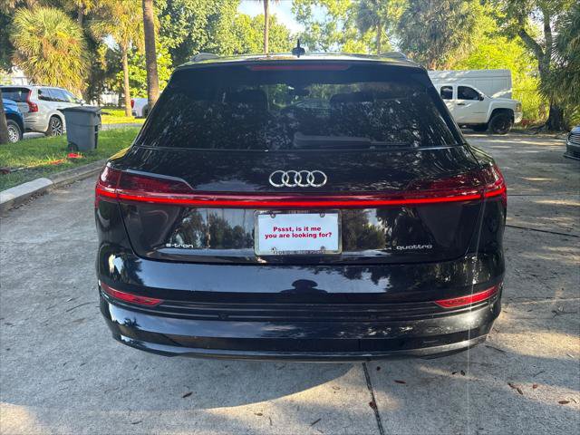Used 2021 Audi e-tron Premium w/ Convenience Plus Package AWD/4WD image 7
