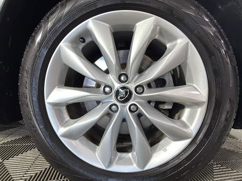 Used 2019 INFINITI QX50 Essential w/ Premium Heat Package image 39