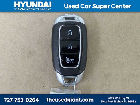 Used 2020 Hyundai Santa Fe SEL FWD image 34