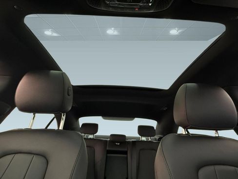 Certified 2024 Mercedes-Benz CLA 250 image 21