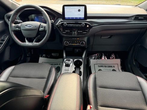 Used 2023 Ford Escape ST-Line AWD/4WD image 13