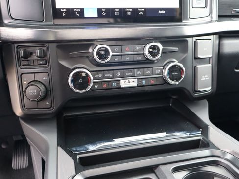 Used 2026 Ford F450 Lariat AWD/4WD image 21