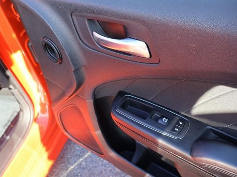 Used 2022 Dodge Charger R/T w/ Blacktop Package image 15