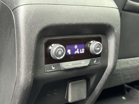 Used 2024 Chevrolet Traverse RS w/ LPO, Floor Liner Package image 27