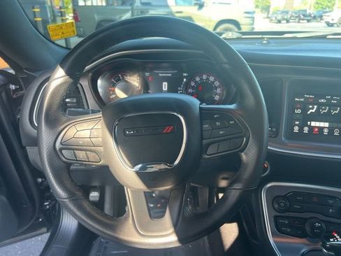 Used 2022 Dodge Challenger SXT w/ Blacktop Package image 10