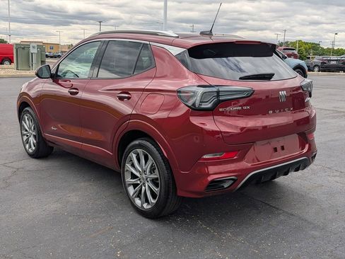 Used 2024 Buick Encore GX Avenir w/ Avenir Convenience Package FWD image 5