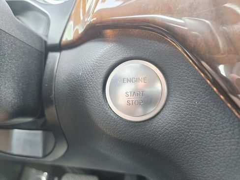 Used 2019 Mercedes-Benz GLS 450 4MATIC image 34