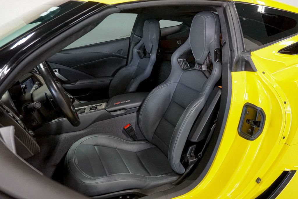 Used 2017 Chevrolet Corvette Z06 RWD image 9