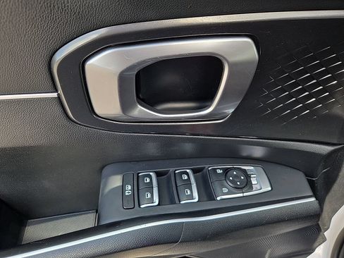 Used 2021 Kia Sorento S AWD/4WD image 13