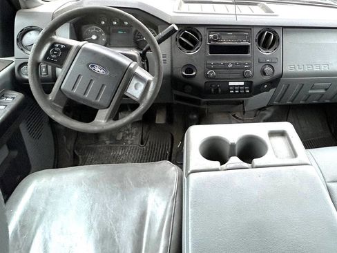 Used 2011 Ford F450 XL w/ PWR Equipment Group image 12