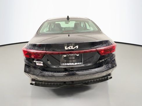 Used 2024 Kia Forte LXS FWD image 6