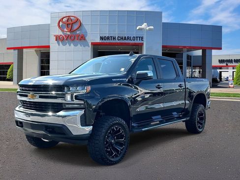 Used 2021 Chevrolet Silverado 1500 LT w/ Bed Protection Package AWD/4WD image 5