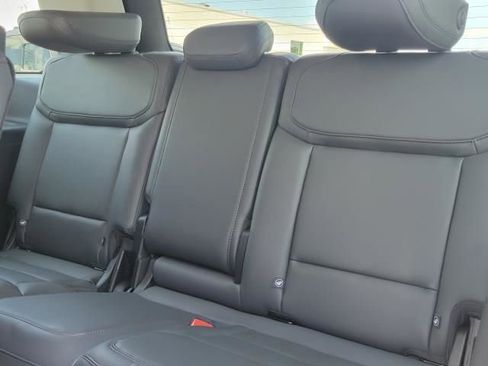 New 2025 Ford Expedition Active image 13