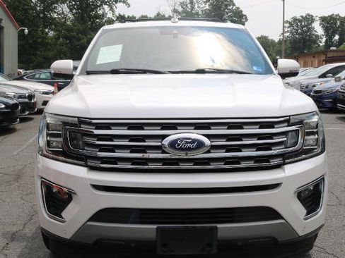Used 2019 Ford Expedition Max Limited RWD image 2