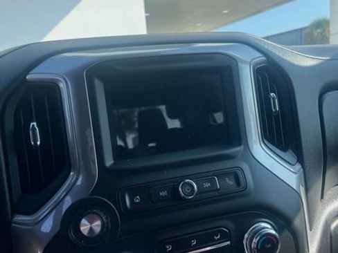 Used 2024 GMC Sierra 1500 Pro w/ Pro Value Package RWD image 7
