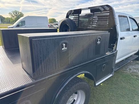 Used 2024 RAM 3500 Tradesman image 4