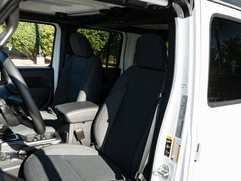 New 2026 Jeep Wrangler Unlimited Sport AWD/4WD image 15