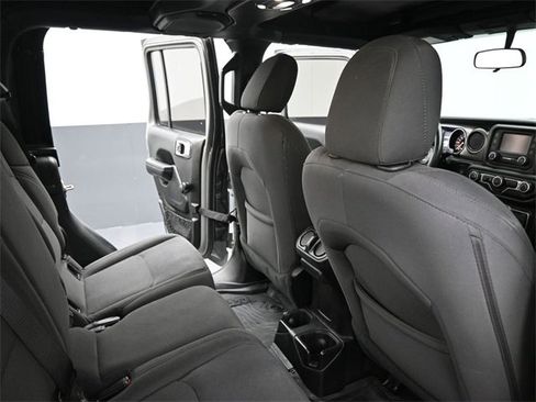 Used 2021 Jeep Gladiator Sport image 20