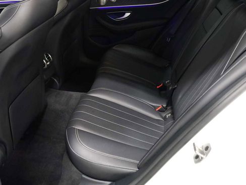 Used 2023 Mercedes-Benz E 350 4MATIC Sedan image 29